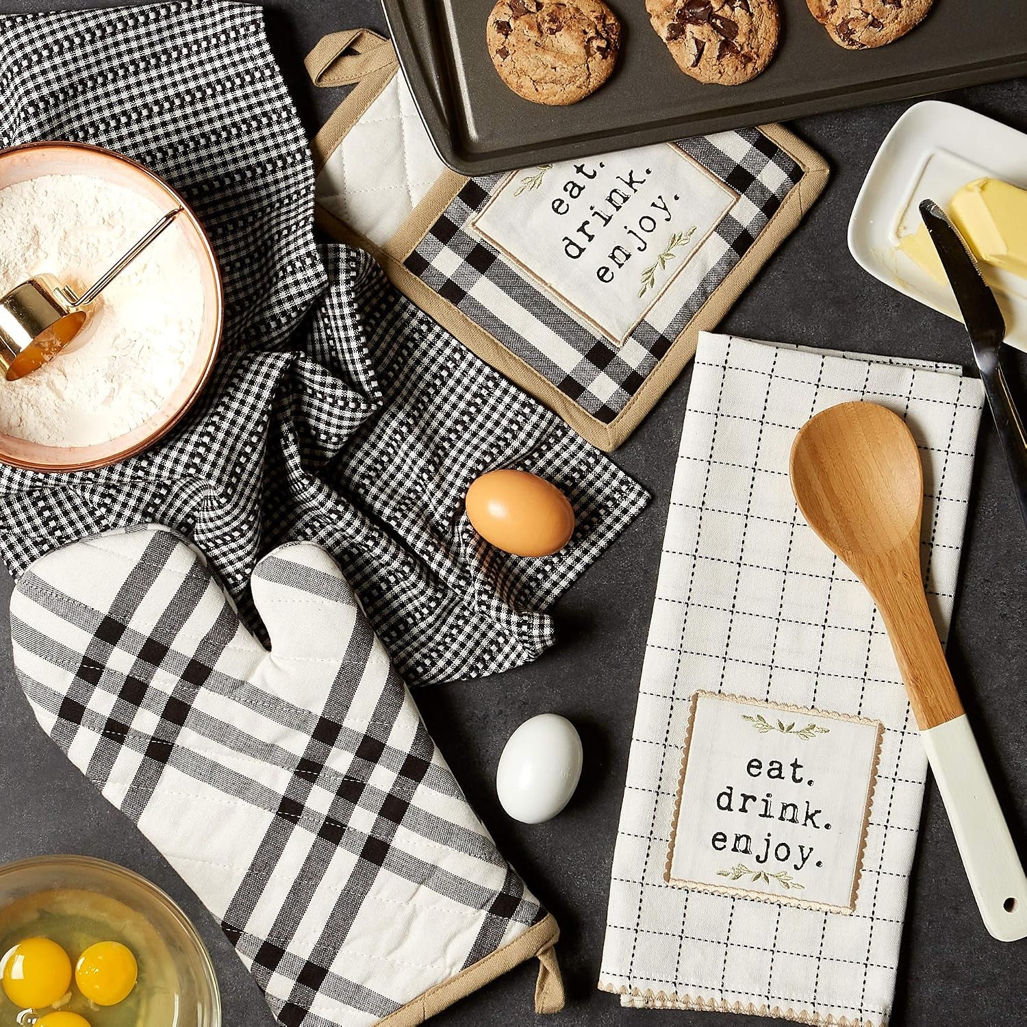Home Sweet Farmhouse Kitchen Collection, Potholder/Oven Mitt/Dishtowel Set, Black, 4 Count
